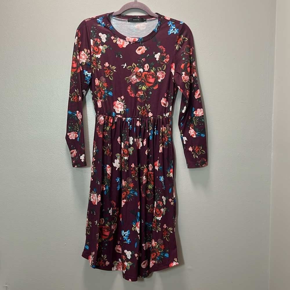 Comfy Fit Floral Long Sleeve Dress